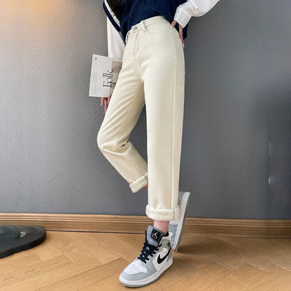 Women Straight Trousers Beige Keep Warm Fur Denim Jeans Thick Velvet Herm Pants Casual Vintage Female Winter Fleece Baggy Pants