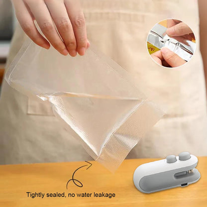 Sealing Machine Rechargable 2 In 1 Bag Mini Heat Sealer Storage Bag Plastic Package Snack Sealer Handheld Heat Sealer for Food