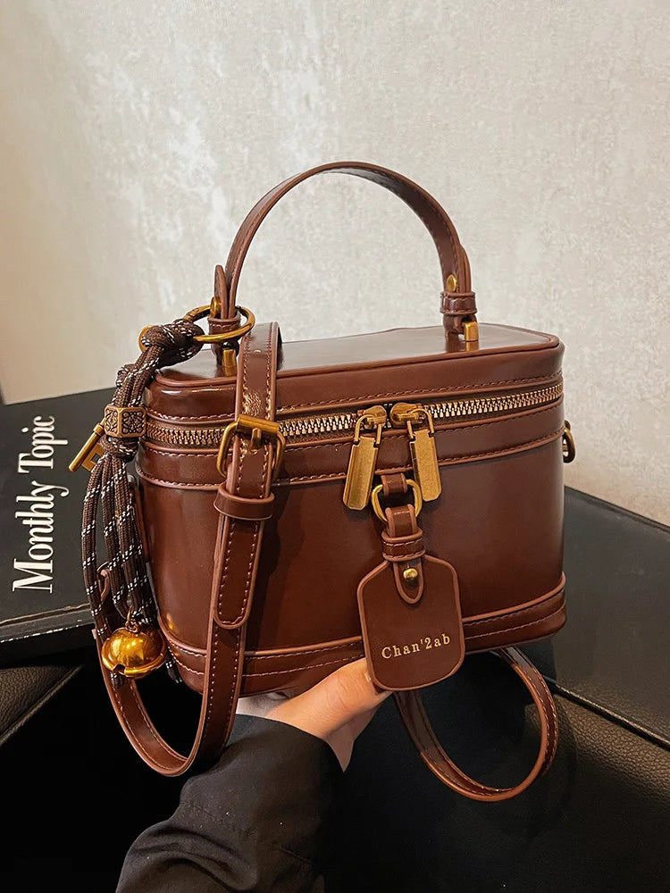 Luxury Burgundy Crossbody Bag 2025 New Women's Double Zipper Letter Design Underarm Bags Elegant High End Ladies Handbag Trend