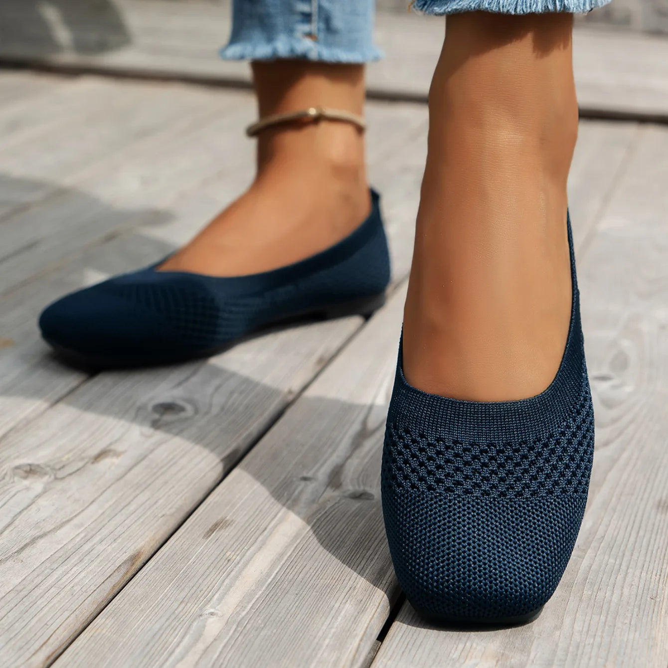 Women Flats Shoes New Spring Autumn Lightweight Knitted Shoes Loafers Comfort Breathable Mesh Slip-on Shallow Cut Flat Shoes