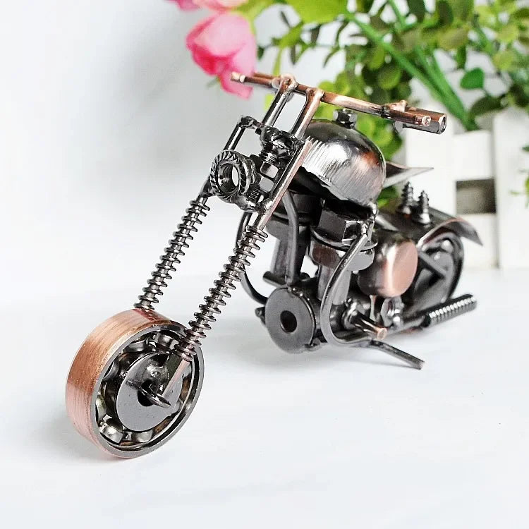 Retro Iron Art Motorcycle Model Ornaments Art Nostalgia Collection Harley Motorcycle Figurines Sculpture for Home Decor