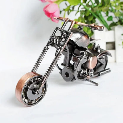 Retro Iron Art Motorcycle Model Ornaments Art Nostalgia Collection Harley Motorcycle Figurines Sculpture for Home Decor