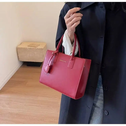 Fashionable Lightweight Solid Color Luxury Crossbody Bag Versatile Shoulder Bag Large Capacity Handheld Tote Bag For Women