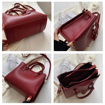 Luxury Designer Red Shoulder Bag Women's Wedding Bags 2023 New Fashion Tassel Crossbody Bag Large Capacity Bride Handbags