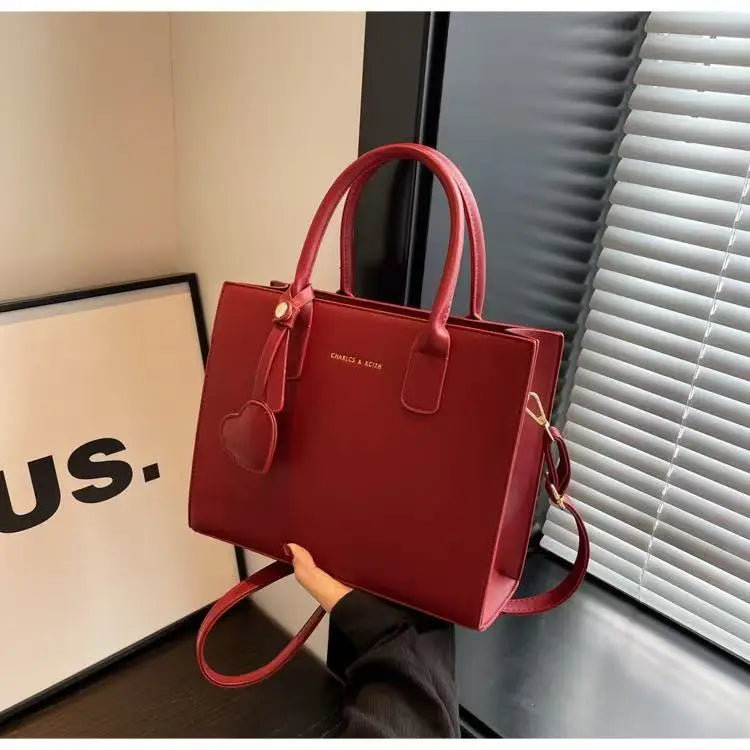 Fashionable Lightweight Solid Color Luxury Crossbody Bag Versatile Shoulder Bag Large Capacity Handheld Tote Bag For Women