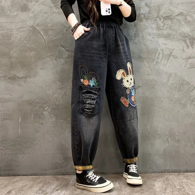 New High Quality Women Retro Patch Embroidered Printed Loose Jeans Women Ripped Casual Jeans