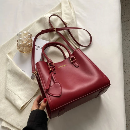 Luxury Designer Red Shoulder Bag Women's Wedding Bags 2023 New Fashion Tassel Crossbody Bag Large Capacity Bride Handbags