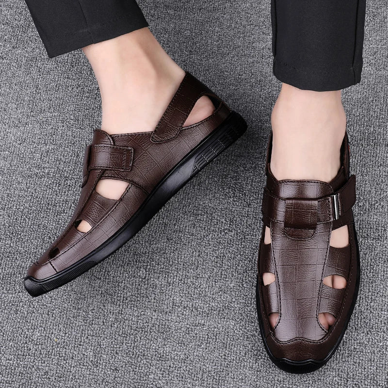 New Genuine Leather Men Black/brown Sandals Dress Shoes Summer Beach Shoes Business  Breathable Hollow Out Flat Casual Sandals