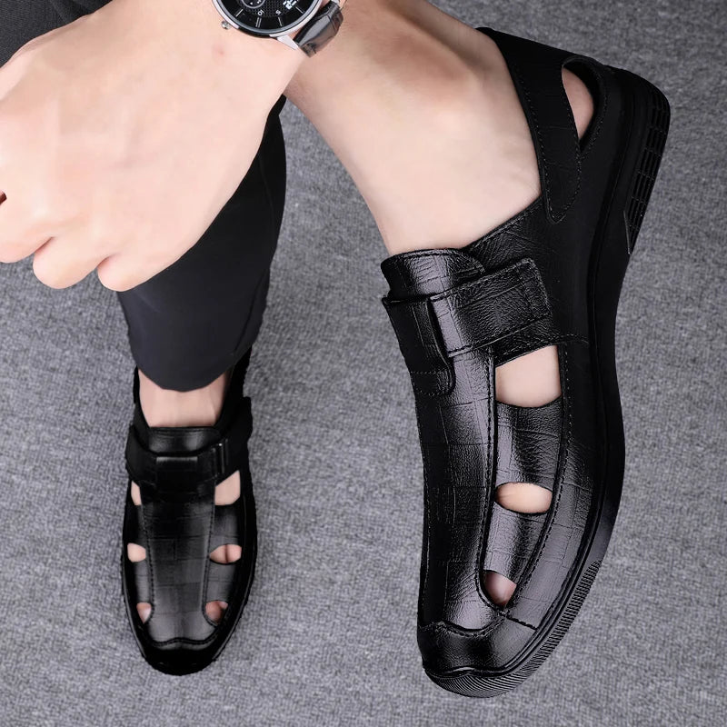 New Genuine Leather Men Black/brown Sandals Dress Shoes Summer Beach Shoes Business  Breathable Hollow Out Flat Casual Sandals